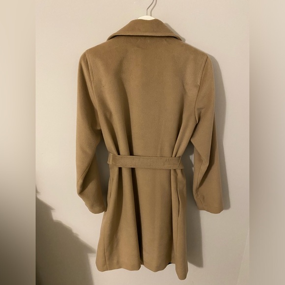Women’s Soft Beige Long Coat - Picture 5 of 5